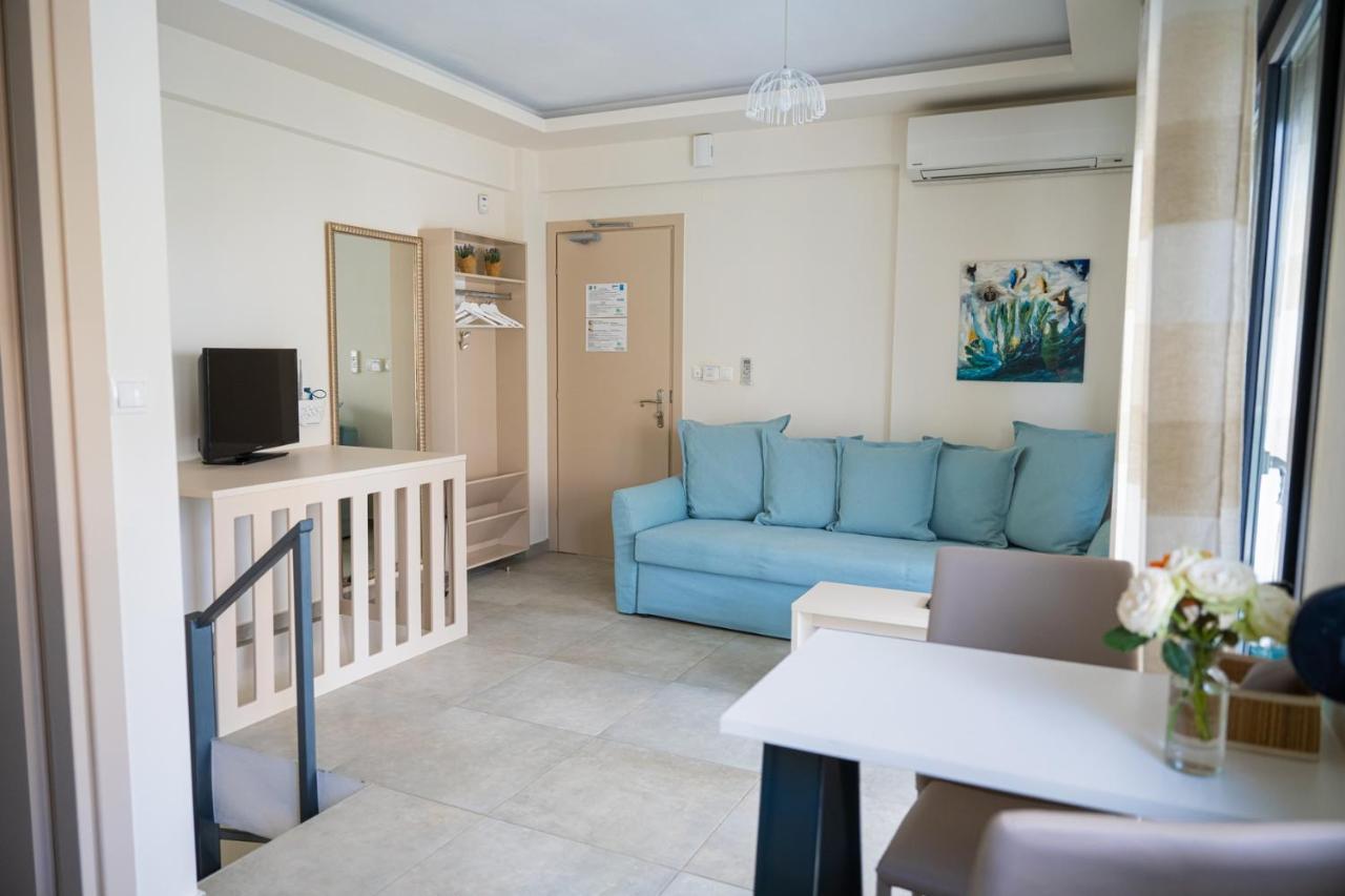 Callista Suites Floyitá Eksteriør bilde