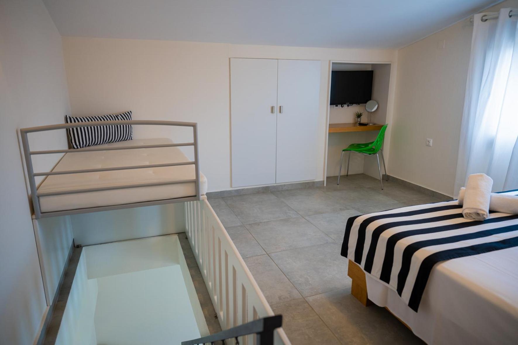 Callista Suites Floyitá Eksteriør bilde