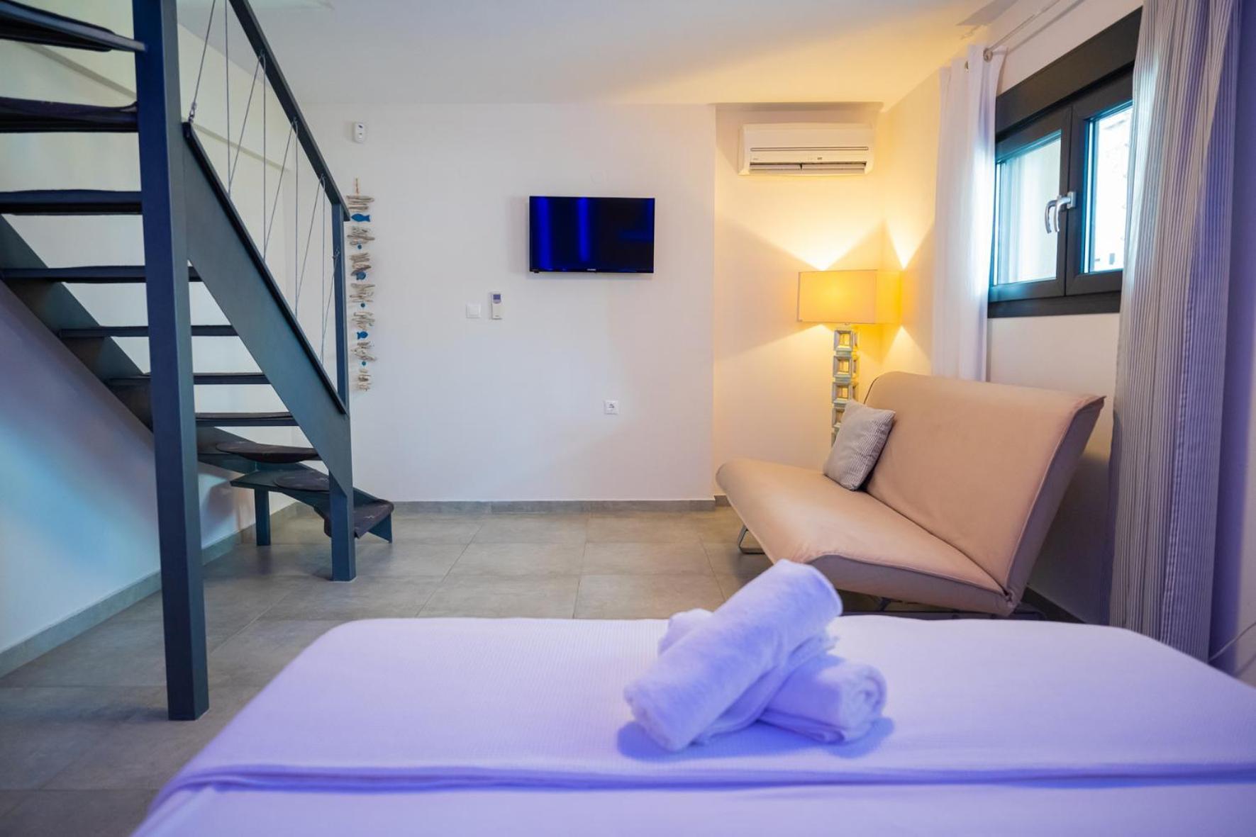 Callista Suites Floyitá Eksteriør bilde